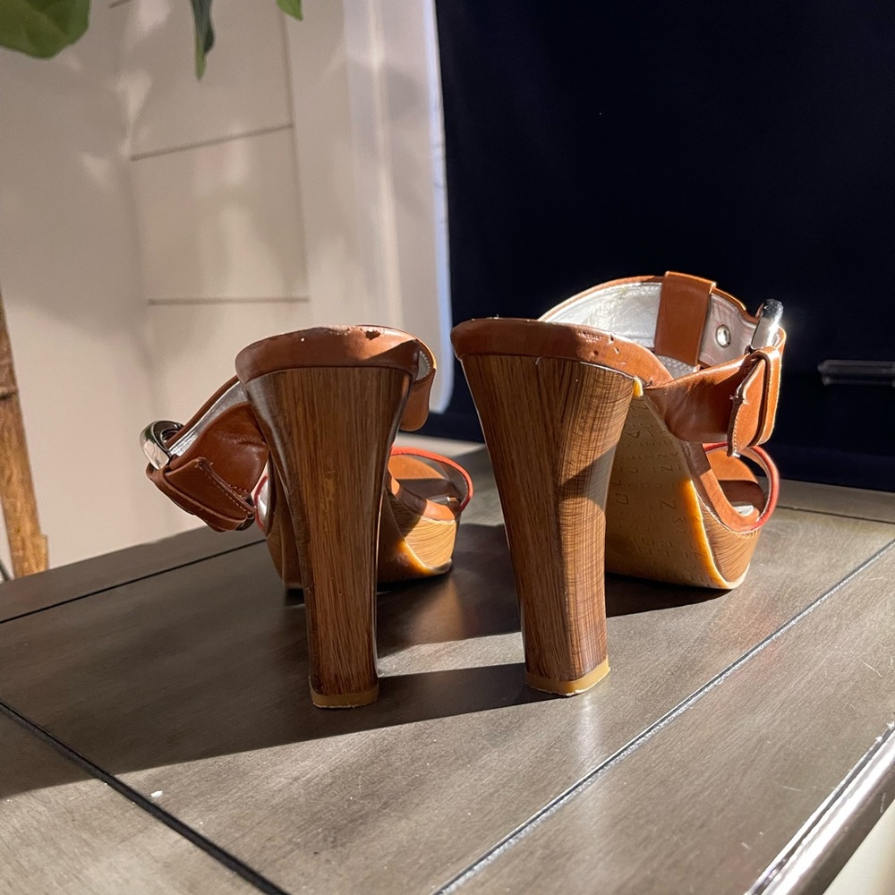 Spring heels! - Picture 4 of 5